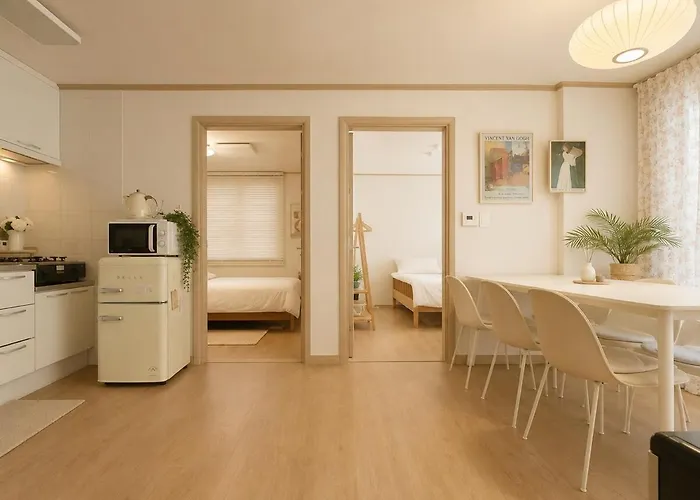 Dalgona Mangwon L Mangwon Market 10 Sec Class Cleanliness Quiet And Cool Ground Floor *